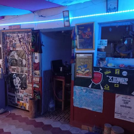 Kasba De L'Artiste Acomodação com café da manhã Mirleft Exterior foto